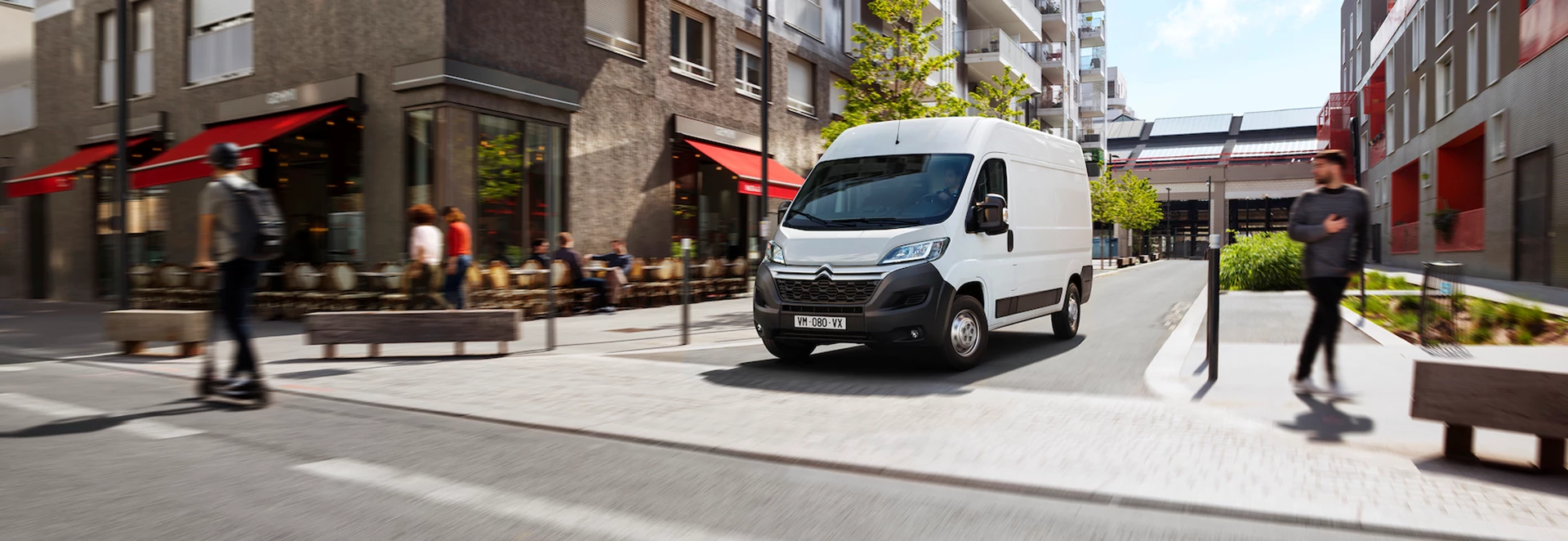 Citroen and Peugeot launch new large electric vans 